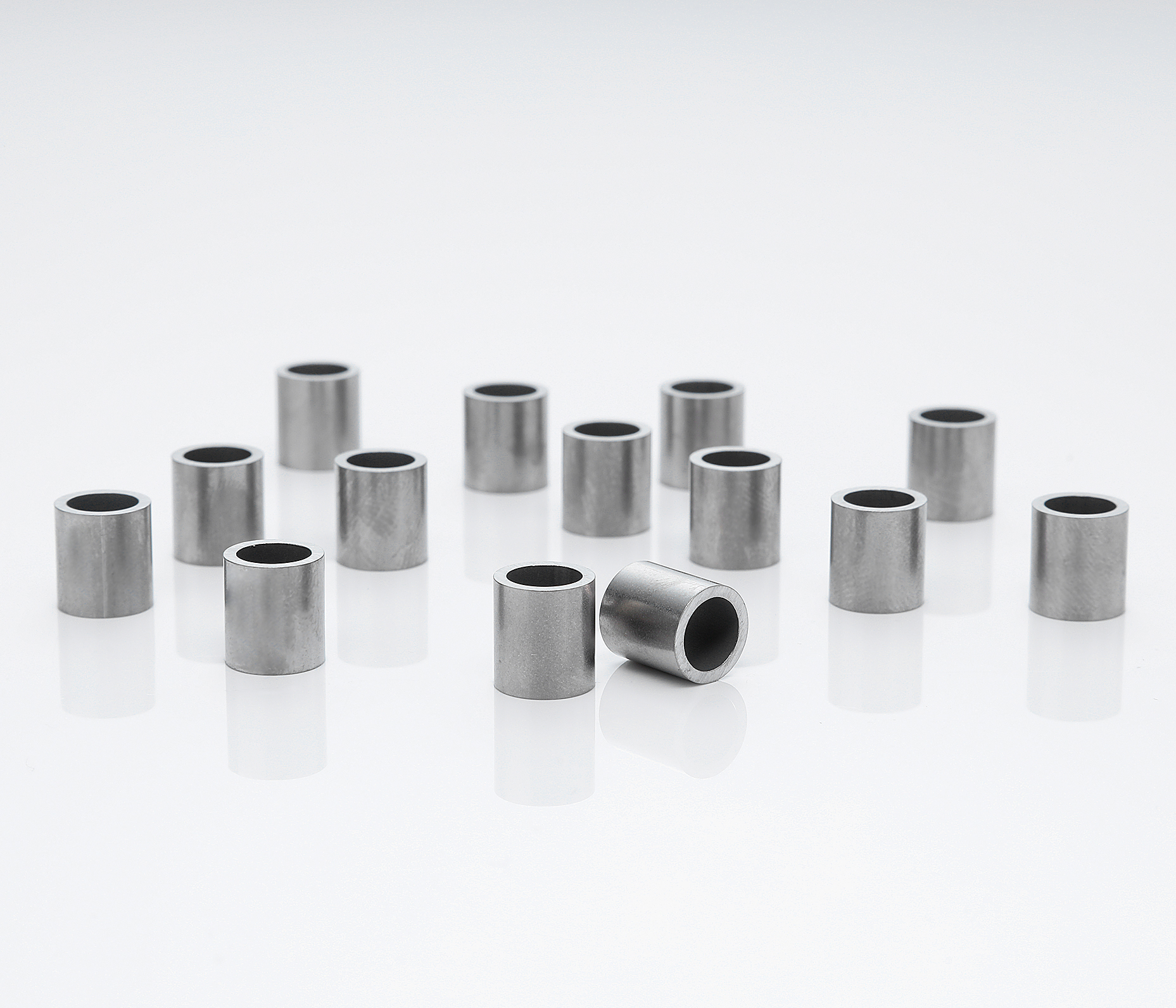 Stainless steel sleeves 9x6,6x1,2 mm (up to M6)