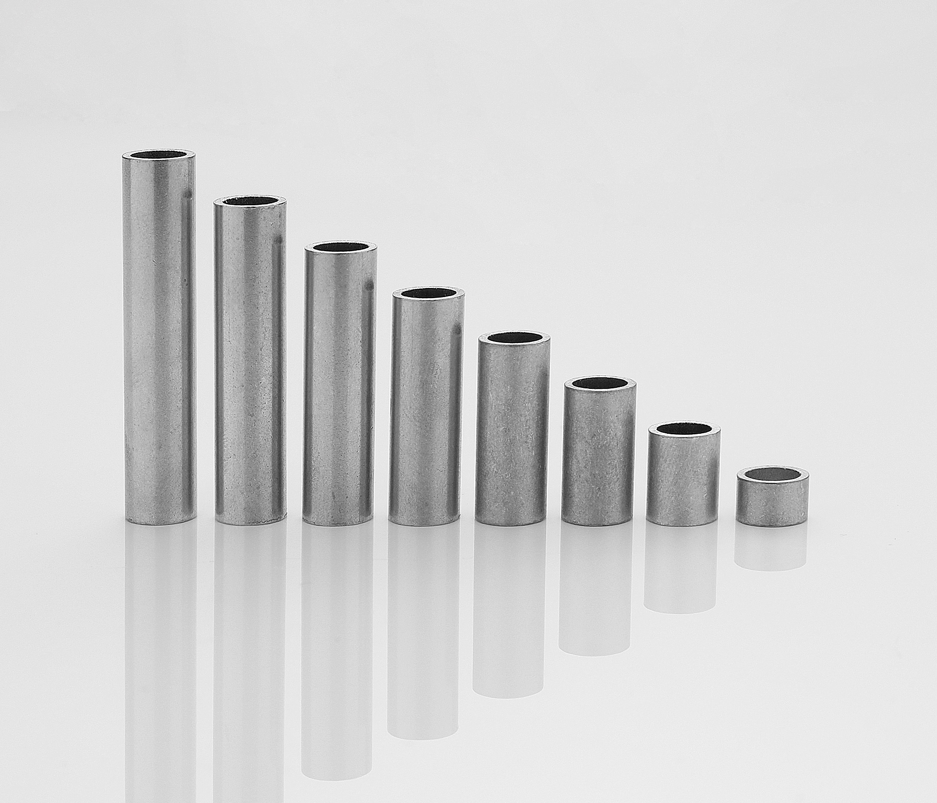 Aluminiumhülse 8x6x1 mm (bis M6) Aluminiumhülse 8x6x1 mm (bis M6)