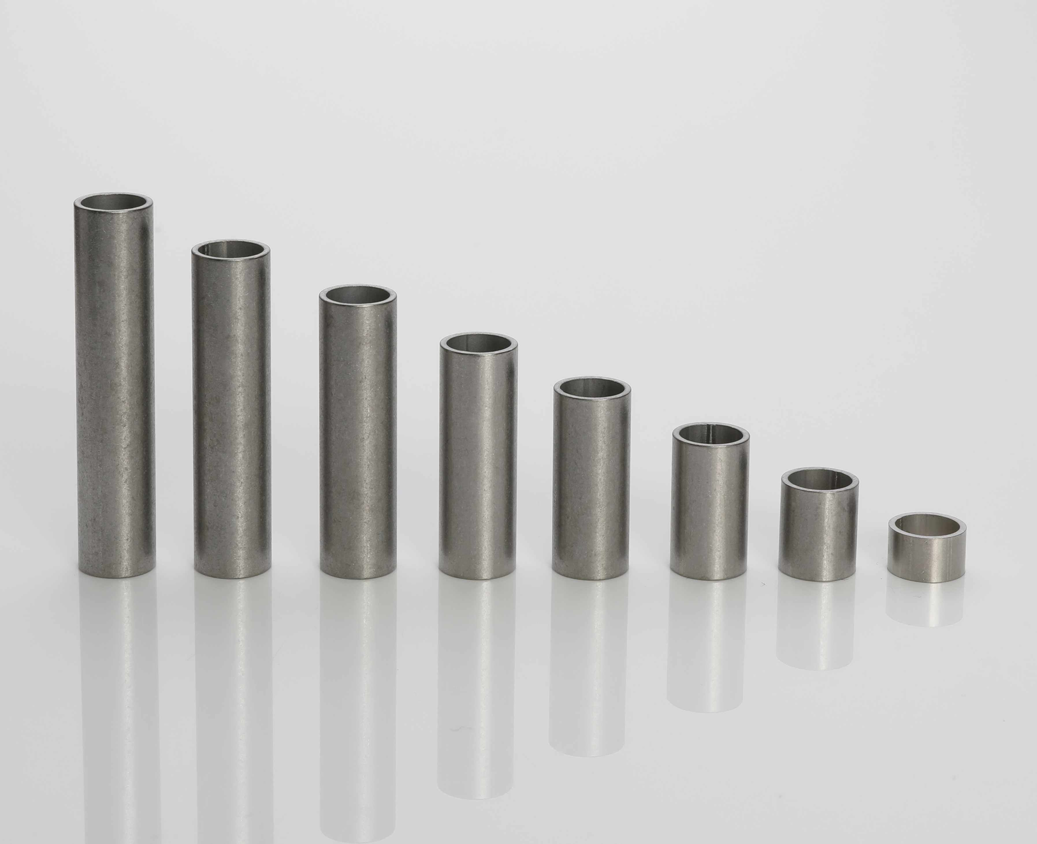 Stainless steel sleeves 8x6,4x0,8 mm (up to M6)