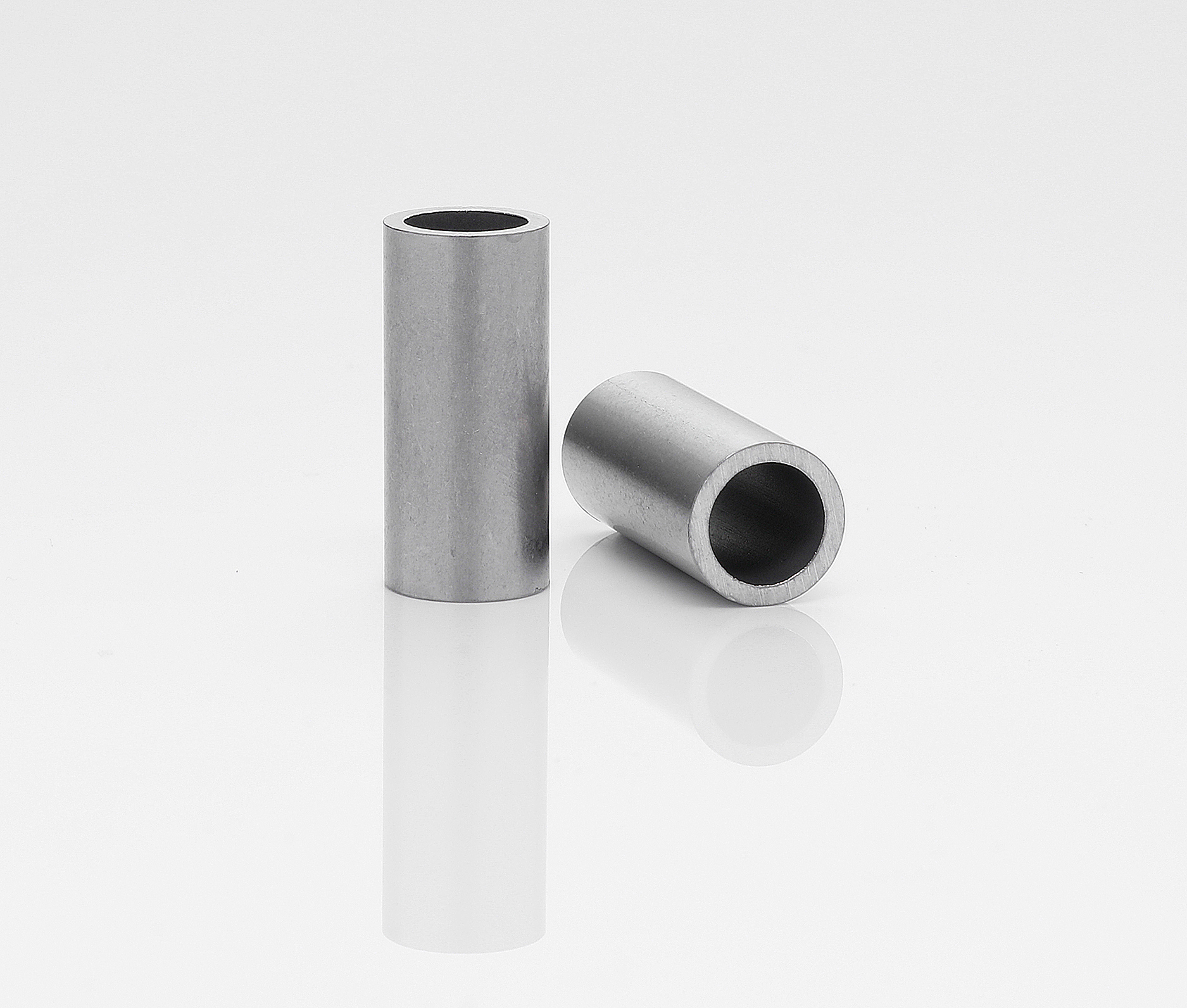 Edelstahlhülse 9x6,6x1,2 mm (bis M6) Edelstahlhülse 9x6,6x1,2 mm (bis M6)