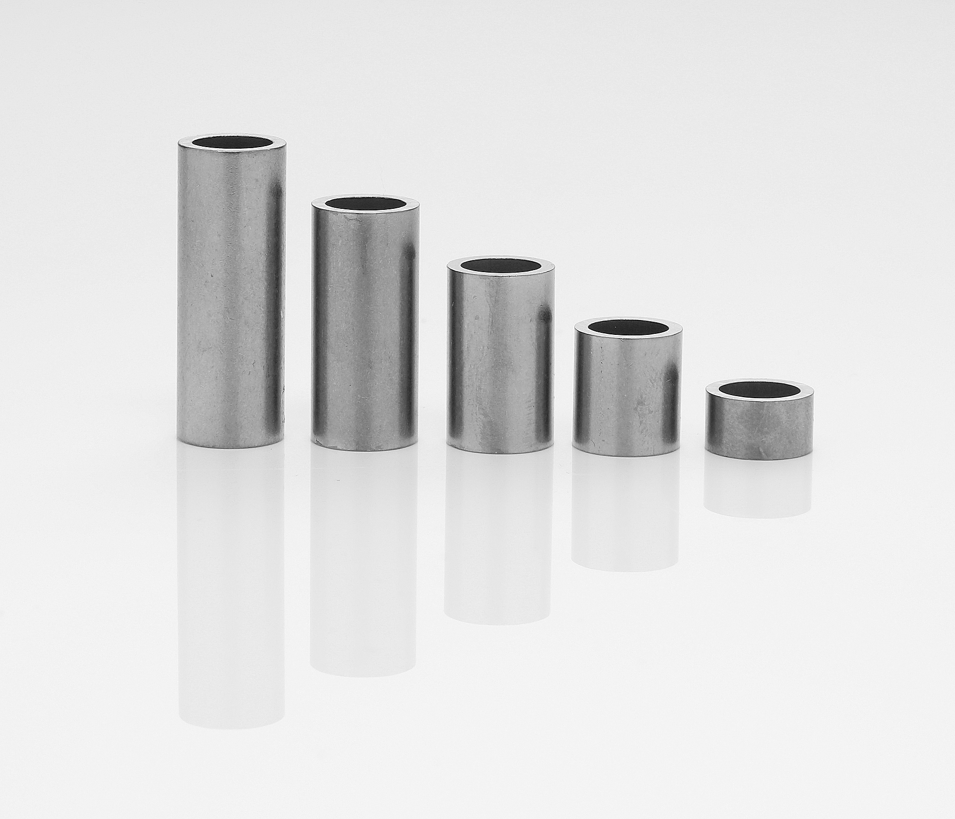 Stainless steel sleeves 9x6,6x1,2 mm (up to M6)